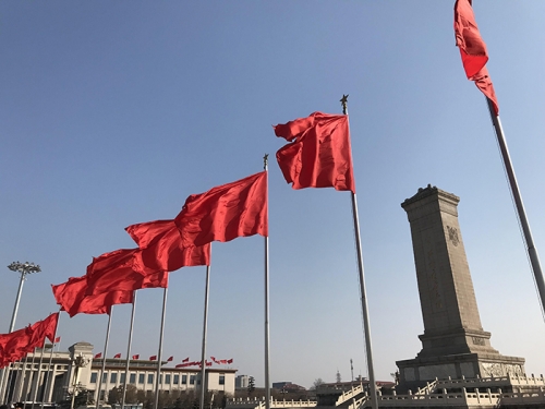 一等奖（摄影）丰碑 李敏