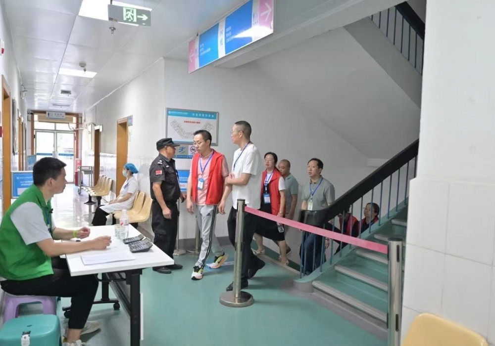 西南医科大学附属口腔医院圆满完成2025年国家医师资格考试实践技能考试（口腔类别）执考工作