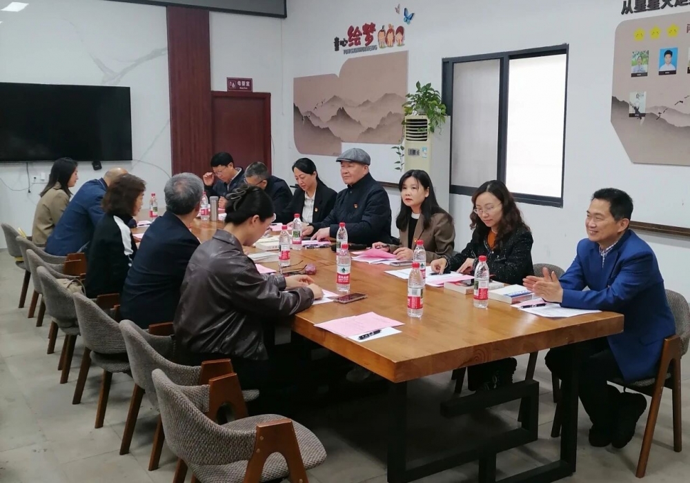 西南医科大学口腔医学院参加学校第二批二级学院关工委学生委员聘任仪式暨第八届“薪火相传”读书会启动仪式