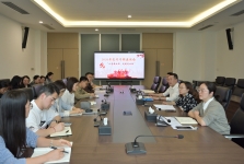我院召开年轻干部座谈会
