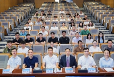我院举办国家级继续教育培训班“数字化精准调控下的美学区种植骨增量新进展”