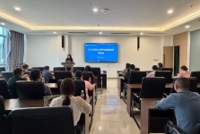口腔医学院开展研究生指导教师培训会